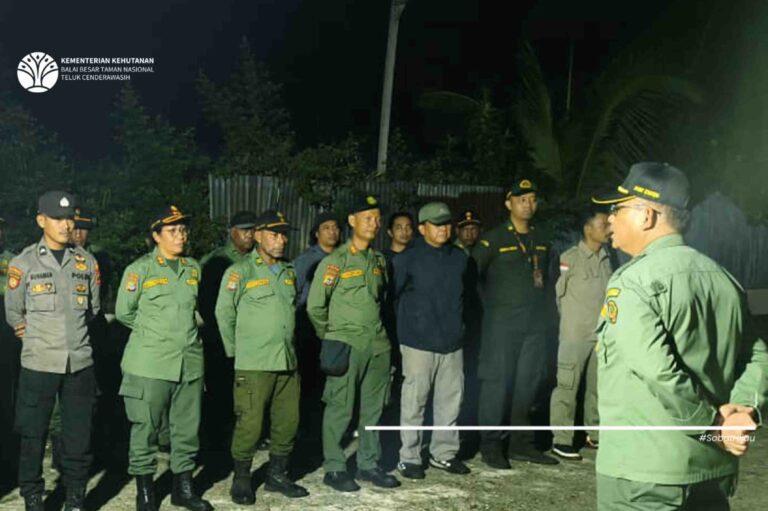 Perkuat Pengawasan Tumbuhan dan Satwa Liar (TSL) BBTNTC Ikuti Patroli Gabungan di Pelabuhan Nabire
